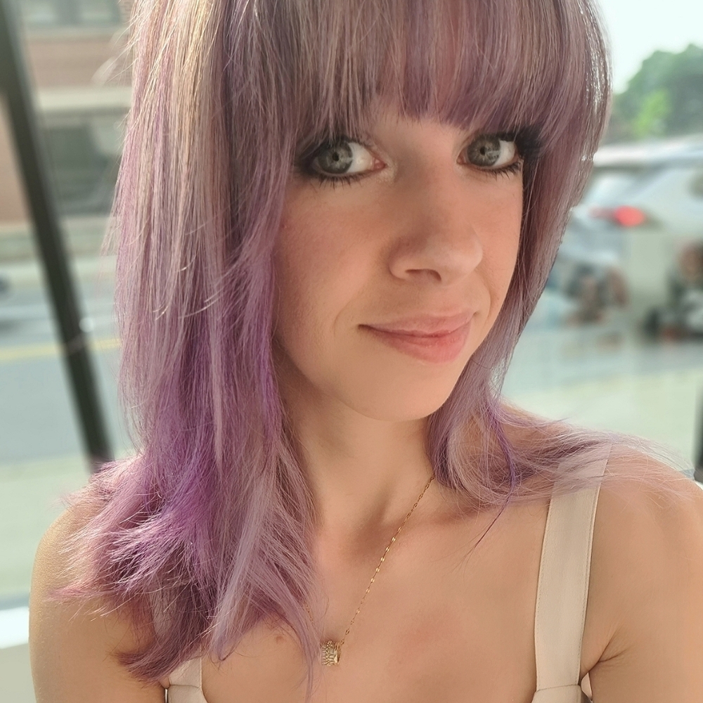 Meet your Posher, Amanda